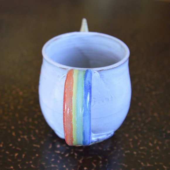 Mudworks Pottery Elwood the Unicorn Planter with Unicorn ornament - Picture 7 of 12